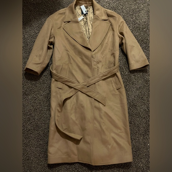 BANANA REPUBLIC OVERSIZED WOOL-CASHMERE WRAP COAT - Picture 3 of 13